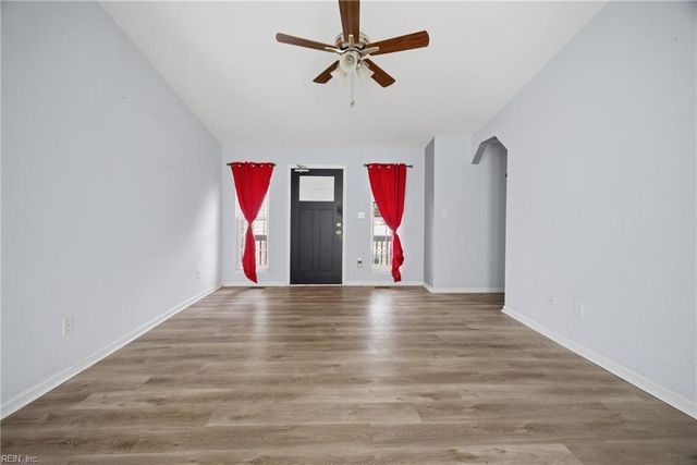1704 Oakfield AVE, Norfolk, VA 23523