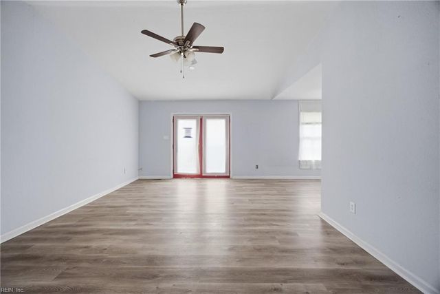 1704 Oakfield AVE, Norfolk, VA 23523