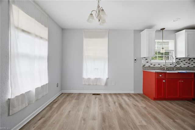 1704 Oakfield AVE, Norfolk, VA 23523