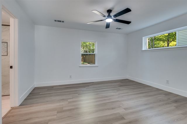 2330 Cody Drive, Dallas, TX 75228