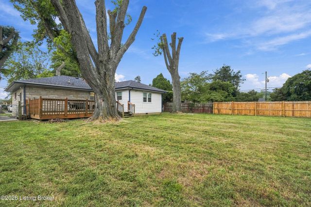 4418 Yolanda Dr, Louisville, KY 40216
