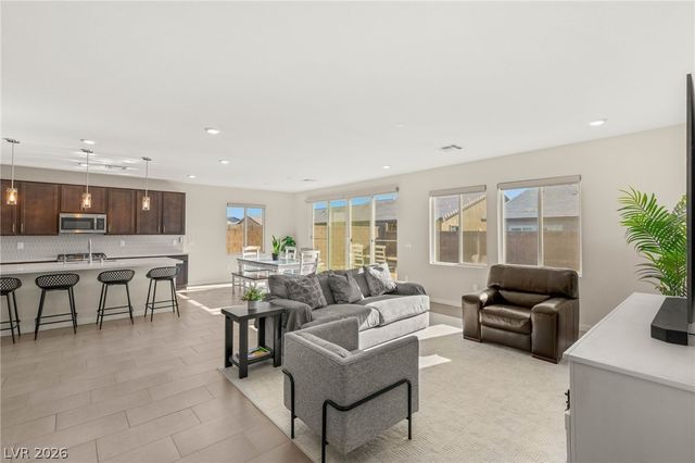 3017 Bounding Home Road, North Las Vegas, NV 89086