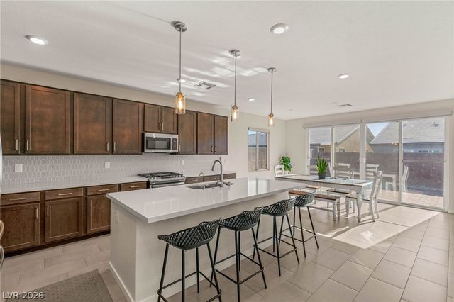 3017 Bounding Home Road, North Las Vegas, NV 89086