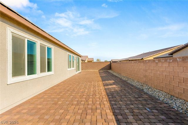3017 Bounding Home Road, North Las Vegas, NV 89086