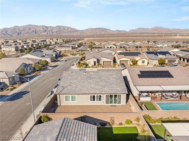 3017 Bounding Home Road, North Las Vegas, NV 89086