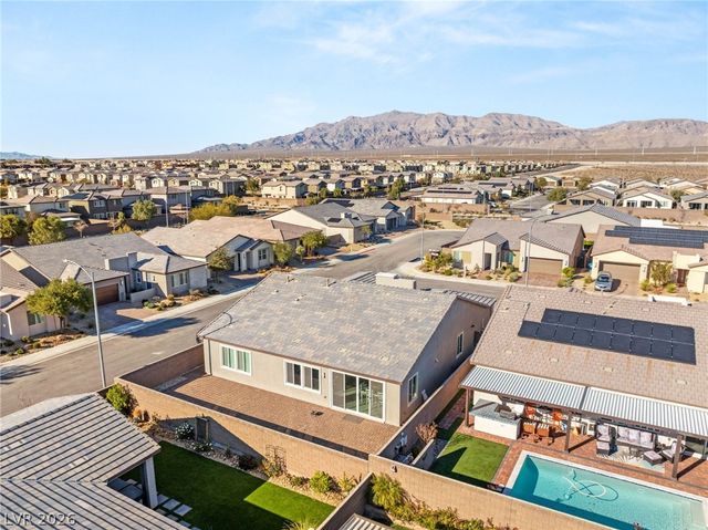 3017 Bounding Home Road, North Las Vegas, NV 89086