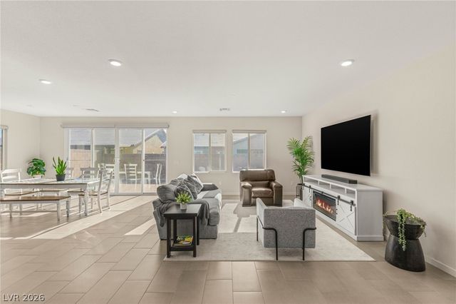 3017 Bounding Home Road, North Las Vegas, NV 89086