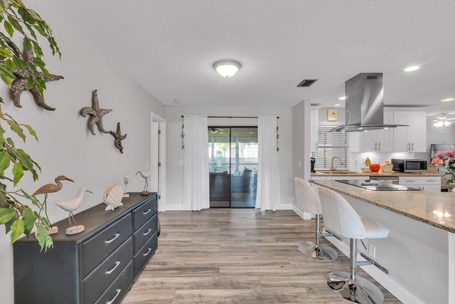 14677 Shadow Wood Lane, Delray Beach, FL 33484