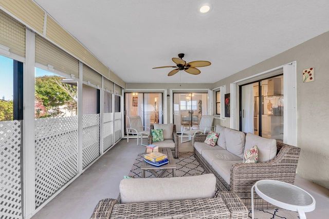 14677 Shadow Wood Lane, Delray Beach, FL 33484