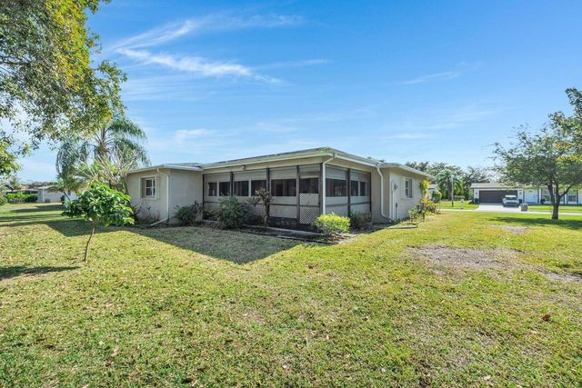 14677 Shadow Wood Lane, Delray Beach, FL 33484