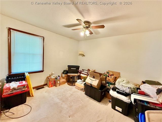 1013 Village Drive, South Charleston, WV 25309