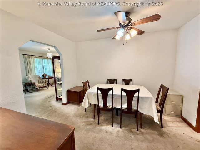 1013 Village Drive, South Charleston, WV 25309
