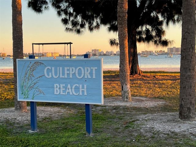 2800 TIFTON STREET S, Gulfport, FL 33711
