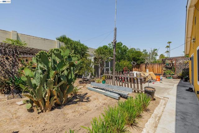 1518 Denali Way, San Jose, CA 95122