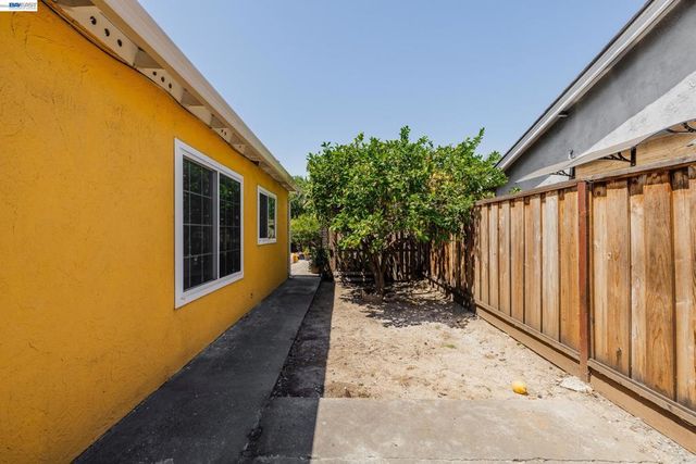 1518 Denali Way, San Jose, CA 95122