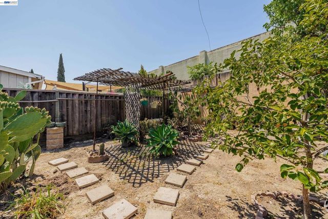 1518 Denali Way, San Jose, CA 95122