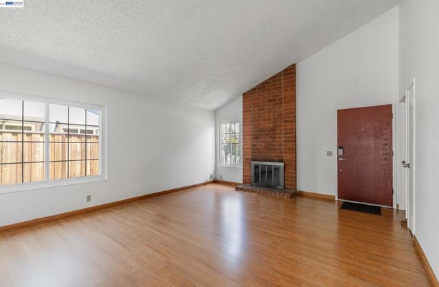 1518 Denali Way, San Jose, CA 95122