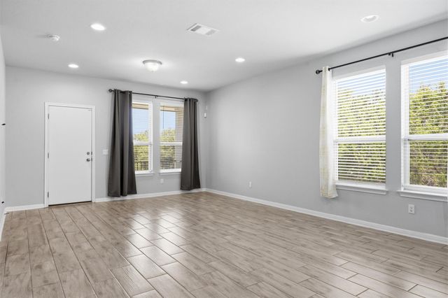 101 Chalk Lake CV, Georgetown, TX 78633