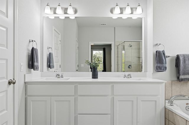 101 Chalk Lake CV, Georgetown, TX 78633