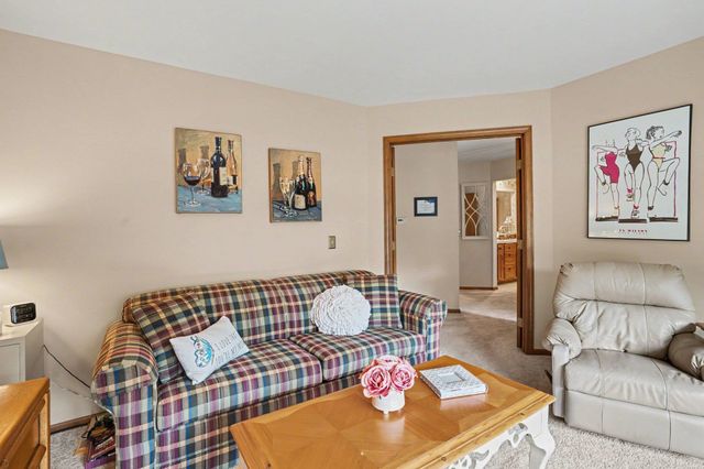 4872 Appletree Lane, Bay City, MI 48706