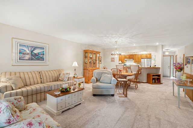 4872 Appletree Lane, Bay City, MI 48706