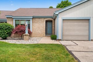 4872 Appletree Lane, Bay City, MI 48706