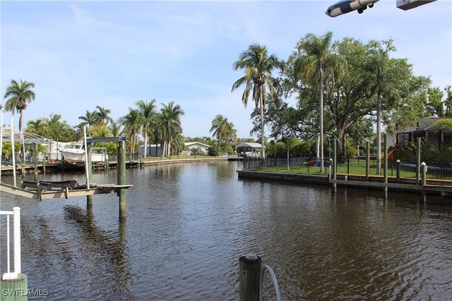 453 Seaworthy RD, North Fort Myers, FL 33903