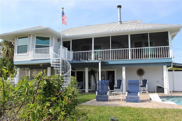453 Seaworthy RD, North Fort Myers, FL 33903