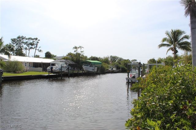 453 Seaworthy RD, North Fort Myers, FL 33903