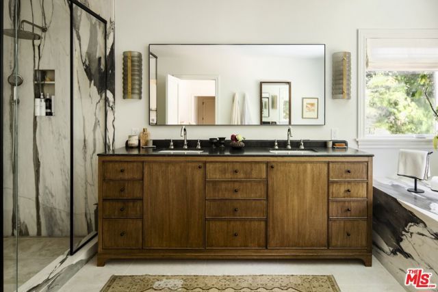 2003 El Cerrito Place, Los Angeles, CA 90068