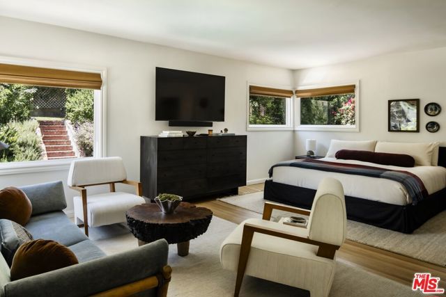 2003 El Cerrito Place, Los Angeles, CA 90068