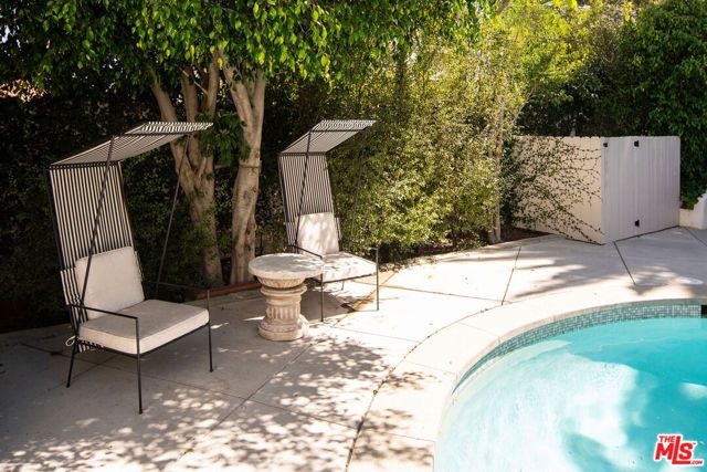 2003 El Cerrito Place, Los Angeles, CA 90068