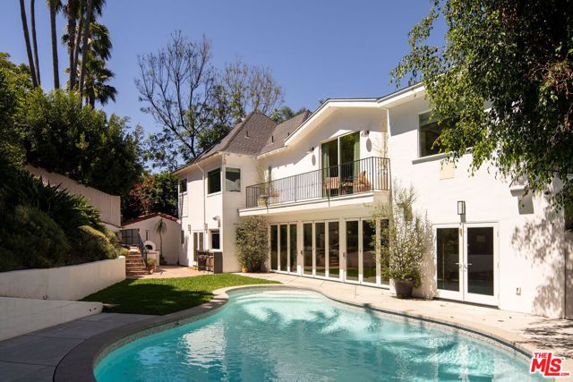 2003 El Cerrito Place, Los Angeles, CA 90068