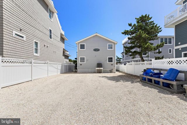 142 E MARYLAND AVE, Long Beach Township, NJ 08008