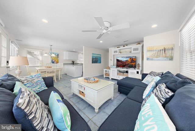 142 E MARYLAND AVE, Long Beach Township, NJ 08008