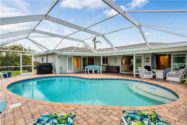 5235 SW 2nd PL, Cape Coral, FL 33914