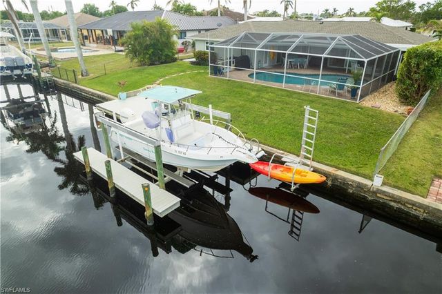 5235 SW 2nd PL, Cape Coral, FL 33914