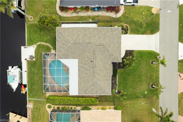 5235 SW 2nd PL, Cape Coral, FL 33914