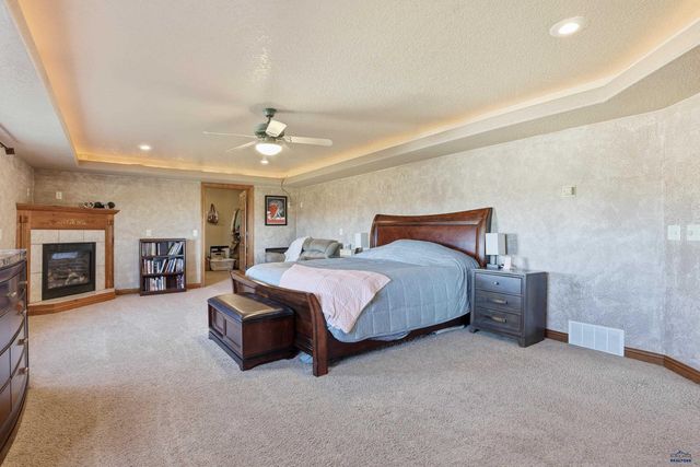 21665 GALAXY PL, Piedmont, SD 57769