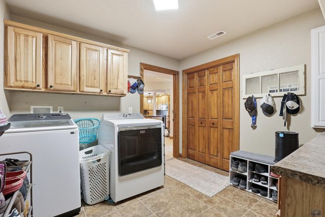 21665 GALAXY PL, Piedmont, SD 57769