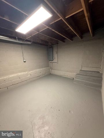 212 S BLACK HORSE PIKE, Blackwood, NJ 08012