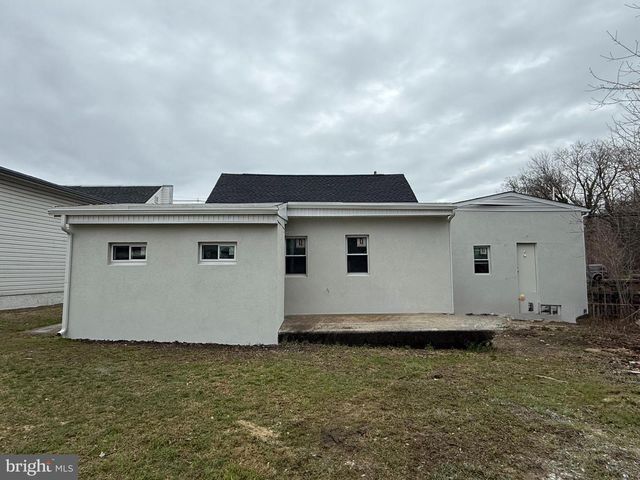212 S BLACK HORSE PIKE, Blackwood, NJ 08012