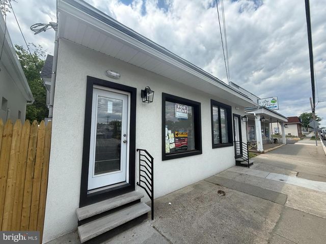 212 S BLACK HORSE PIKE, Blackwood, NJ 08012