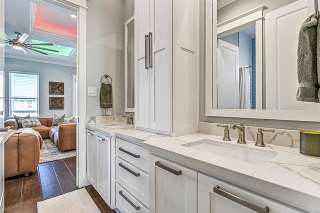 3839 Periwinkle, Galveston, TX 77554