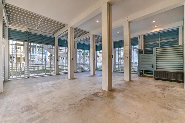 3839 Periwinkle, Galveston, TX 77554