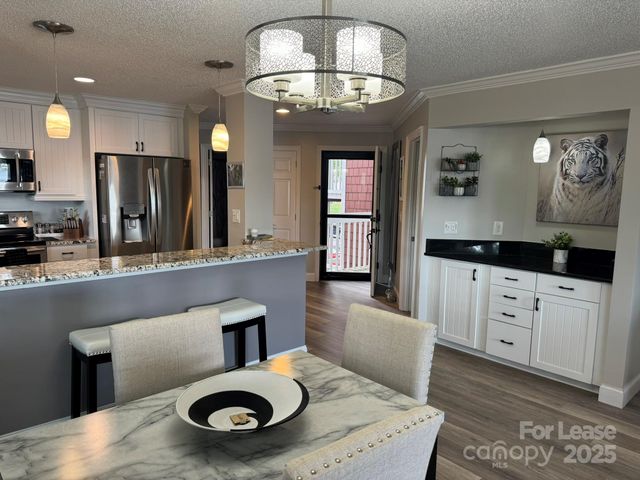 871 Southwest Drive, Davidson, NC 28036