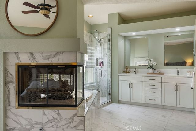 368 Oakmont, Palm Desert, CA 92211