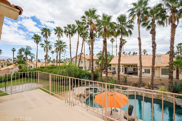 368 Oakmont, Palm Desert, CA 92211