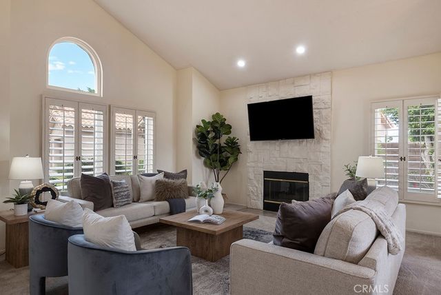 368 Oakmont, Palm Desert, CA 92211