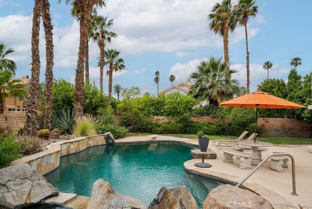 368 Oakmont, Palm Desert, CA 92211